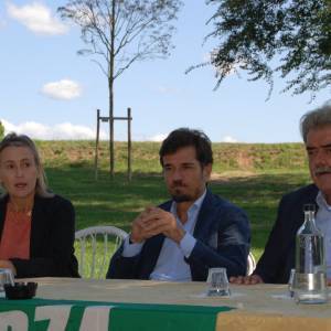 71bd8a10-9cf0-491c-acef-cabe9cd5bc87