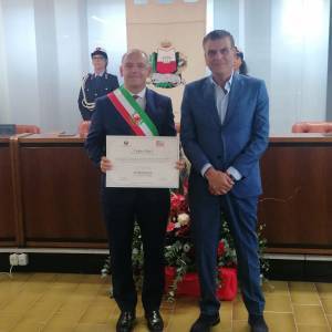 aa0a708b-31af-48ac-b49e-d0b78b04b83e