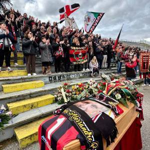 fd678942-6cb0-4078-9207-c7f0a52214c3