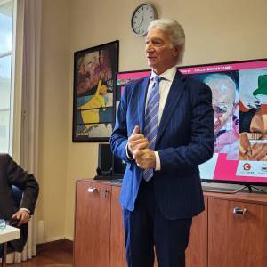 a32fde7f-1190-4fd6-812e-b12de8654929