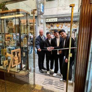 46548016-1c7b-4234-8a96-f01f2c41776d