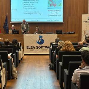 1e898f25-d34a-4326-ac8b-4613569daa1f