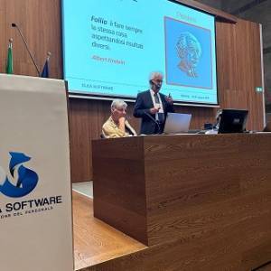 fd7bca18-511d-48a1-bb3e-a301fc9150be