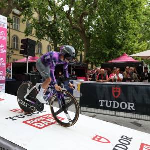 1ea27624-dcb0-4c41-bfd0-06634f94947b