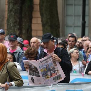 a0069cdc-e589-424e-9cd8-e8759c839962