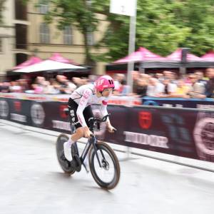 c7295c75-b147-453e-ab47-b4f2df66b601