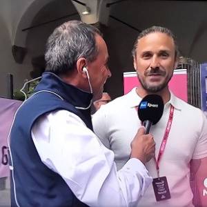 6f5ac245-1cb7-4d8f-9578-3bbdaea266bb