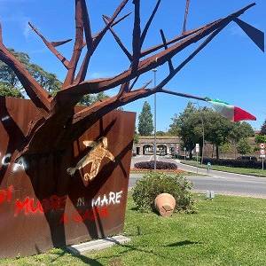 06e5350d-90d7-4168-849b-50f5b1673538