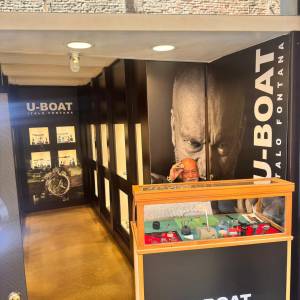 806e63f8-7d88-43c4-b5c7-45888e41d096