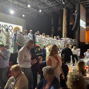 d4093a59-f09b-44d8-8529-decfa01077ef