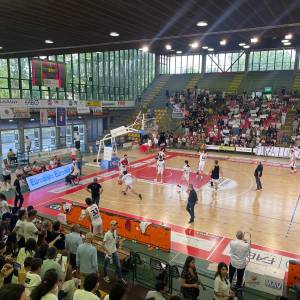 b6c329a3-1e09-4bd3-9bcb-e04db25e1874