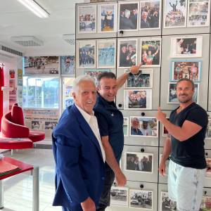 837ea1eb-9002-446f-8fbf-fa7070a4256c