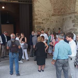 f1f28f03-ac49-4446-93f0-921b21afcdc8