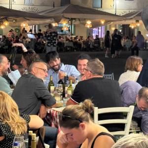 525b87d9-5611-4e47-a885-c9ba499b94c6