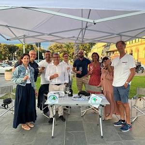 88b7589d-b004-45e3-beb3-09a0edb6a94e