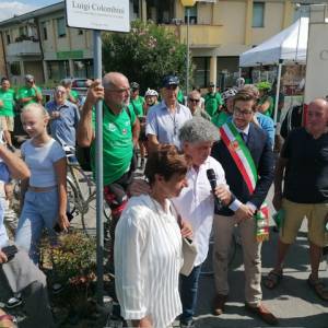 04e76e2f-37fd-4f0d-bbb8-b76bae98c7ce