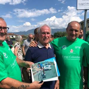 e92f2bf2-94a1-4870-abe4-b21c1d90e579