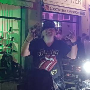 84c957e6-ad69-4e47-8387-e03b5ce2ef21