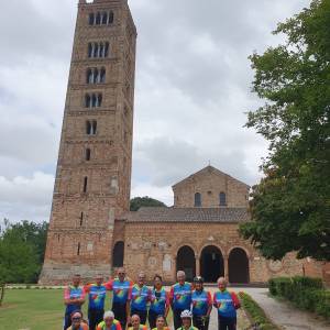 f469c120-352a-4a4b-b6ca-f5d65dcc7060