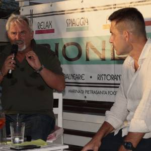 1d697556-4675-47cb-9ec5-9099fcd1793e