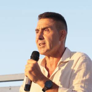 6a76e6c8-cc62-497b-8339-3e3cb766dafa