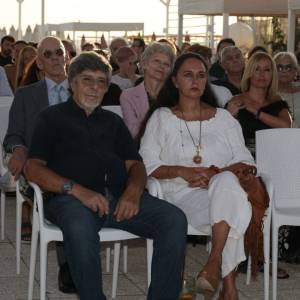 abd6e187-137b-4f33-87ae-e51b97b679ba