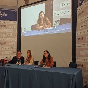 dc618e16-4d28-4130-8813-9898ad2152a1