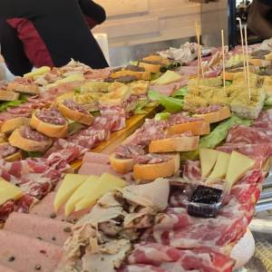 fa8d6fb1-6213-4b09-8200-4bb4896bc9e8