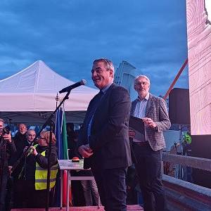 3c42daa7-2504-4db5-a8e5-ab354fdeb0e8