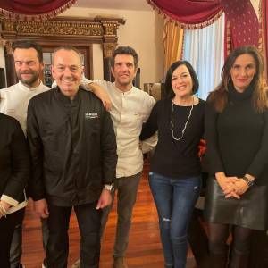 204bae35-e567-4742-b41f-7bfbf0f0a706