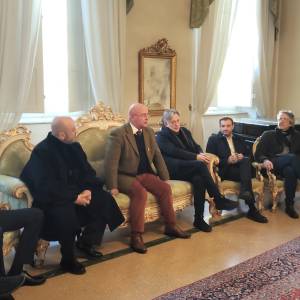 cb1e4a24-f73a-488b-bb00-be68de2d5df2