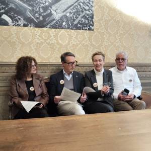 3289245e-2791-47e0-9c51-bc582742483c