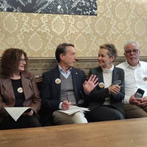 4f6de1df-fb71-4f3c-9fdc-d12ba91b0548