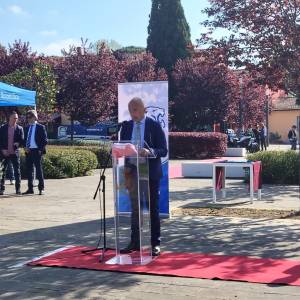 016e1750-1a1a-4451-9e06-03af573fcd94