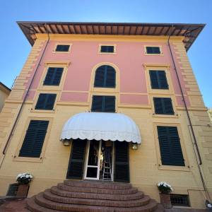 07b6da89-b132-46a6-bb91-814f2598f9f4