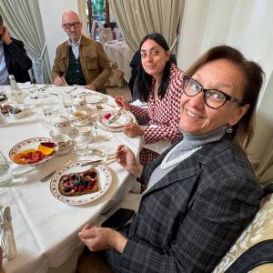 8f0b5065-4fd3-4510-925a-7acb9366e105