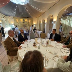 c6b1fc5e-892a-4c56-b7cc-79969f6f4d86