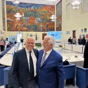 54233c35-fdcd-4c5e-a010-6a92422fa51b