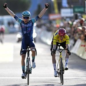 Pic_15. Lenny Martinez batte Vingegaard al Delfinato 2026